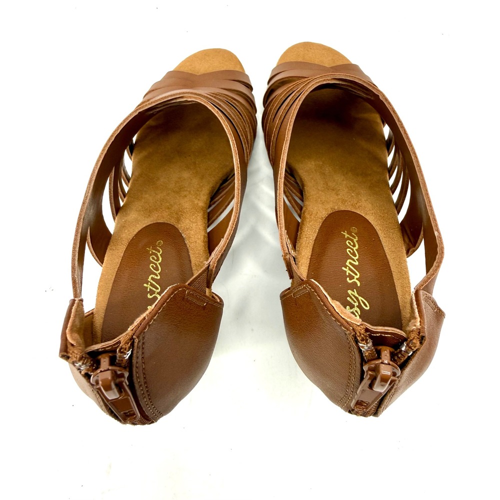 Easy Street Women's Vanni Block Heel Sandals Cognac Size 7.5M NWT/BOX - Picture 6 of 8
